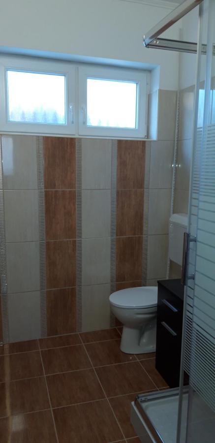 Ildi Apartman เจเนชดิแอช ภายนอก รูปภาพ